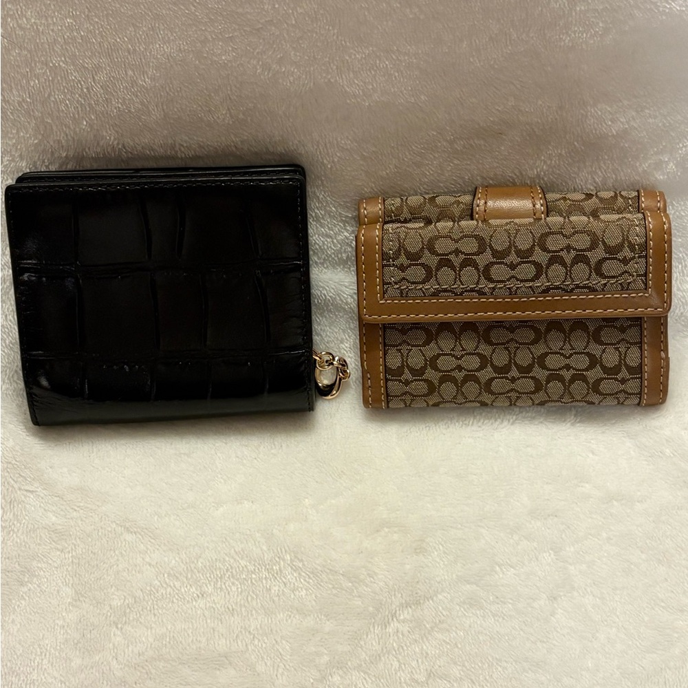 Coach Wallets - Picture 2 of 7